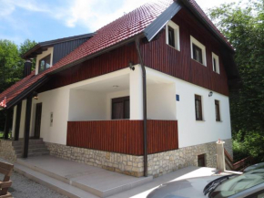  Guest House Wolf  Плитвицкие Озёра